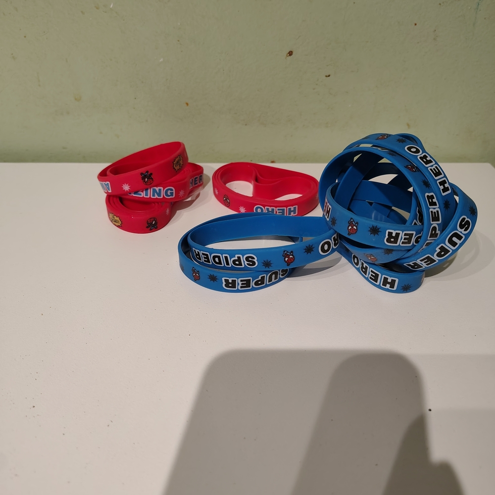 Disney Marvel Spiderman Party Favor Rubber Bracelets 18 Ct Red and Blue Birthday